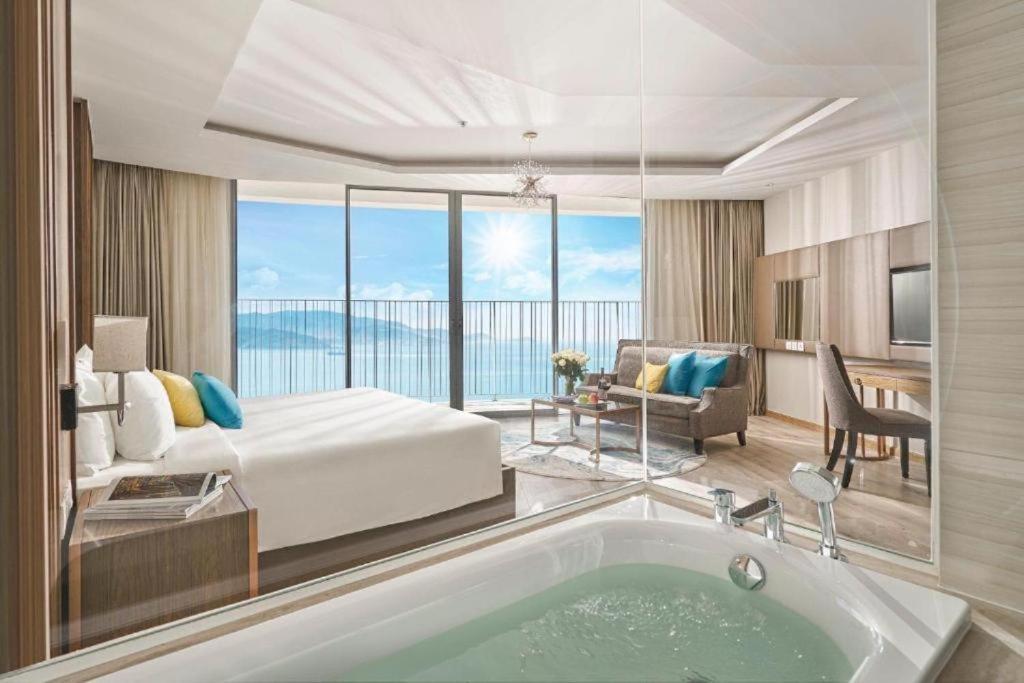 Panorama Nha Trang Hotel Managed By Lucy Dış mekan fotoğraf